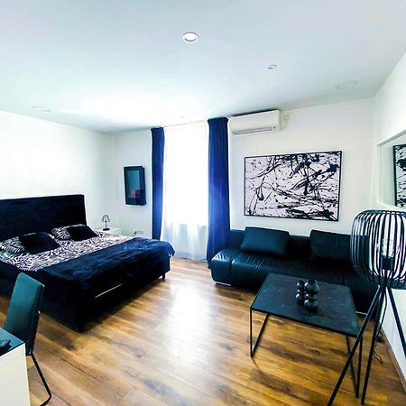 Octagon Main Square Apartment ザグレブ エクステリア 写真