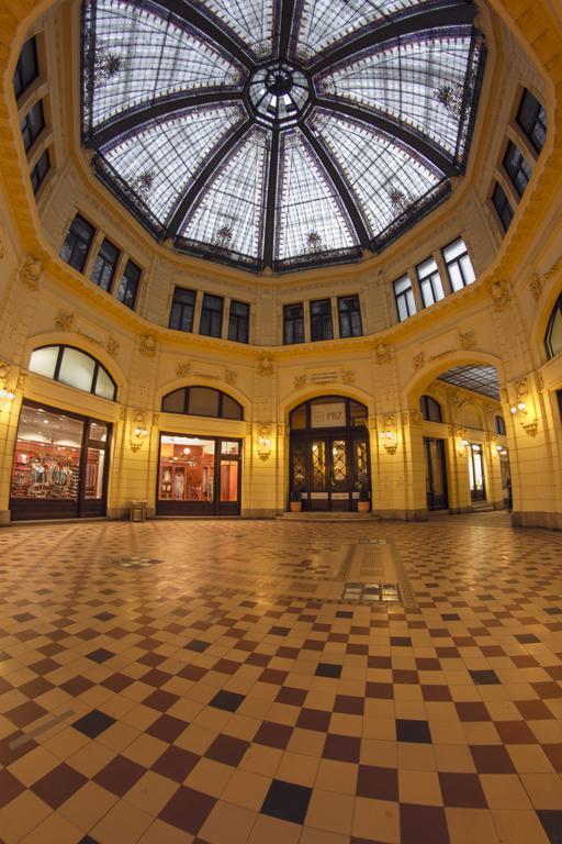 Octagon Main Square Apartment ザグレブ エクステリア 写真